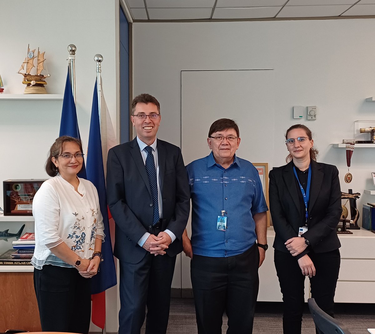 EUAmbPH's tweet image. Sharing EU ๐ช๐บ actions supporting sustainable & inclusive value chain development in the coconut ๐ฅฅ๐ดsector & beyond.