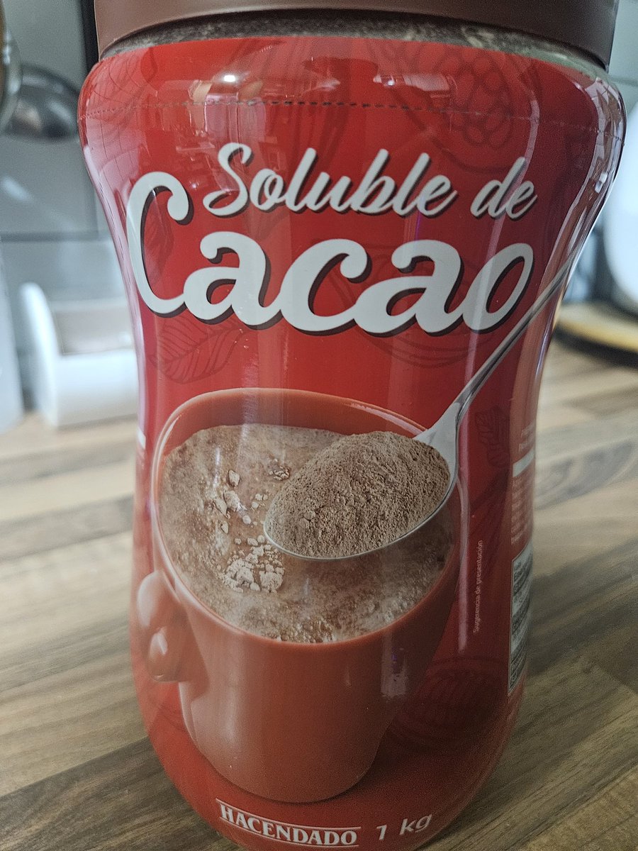 gelydj's tweet photo. @Mercadona nos tomáis por tontos?cambiáis productos que funcionan por otros de peor calidad manteniendo el mismo formato, y pensáis que no nos damos cuenta ? Un cacao que era bueno hecho en España sustituido por un sabor artificial de Alemania, INDIGNANTE! #NOCUELA #mercadona https://t.co/U7IyXTH0dC