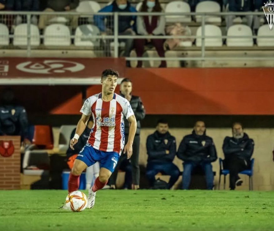 DecanoXtra's tweet photo. 🚨💣 OFICIAL: Pepe Mena ficha por el @recreoficial.

‼️Os dejo el enlace de sus highlights en su paso por el filial del @SevillaFC .👇🏻

https://t.co/yBfqYV31zL https://t.co/4JiH7CUD0u