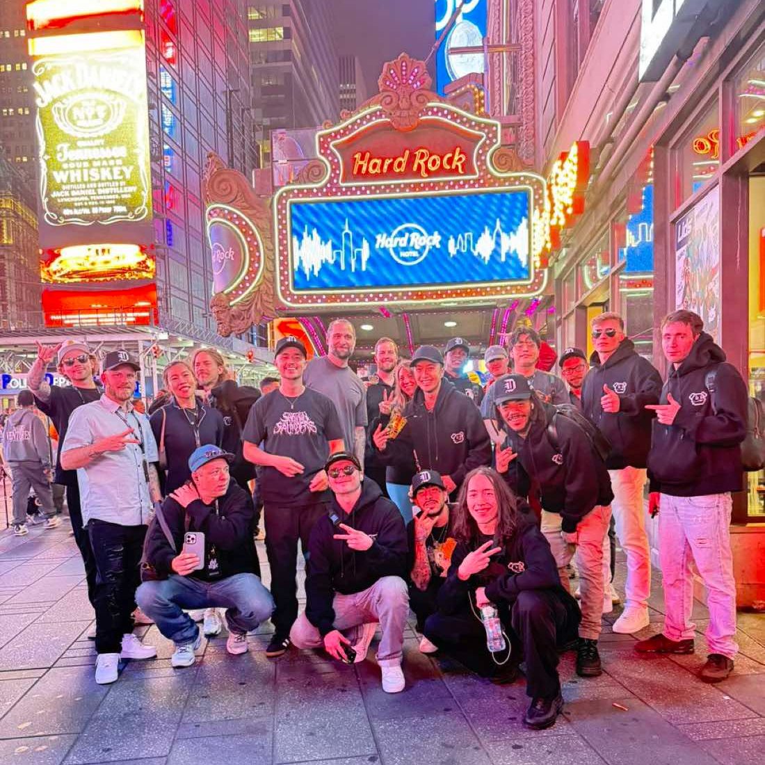 A DDNYC pic a day keeps the timeline reminded 

who the real ones are. <a href="/doginaldogsx/">Doginal Dogs</a>