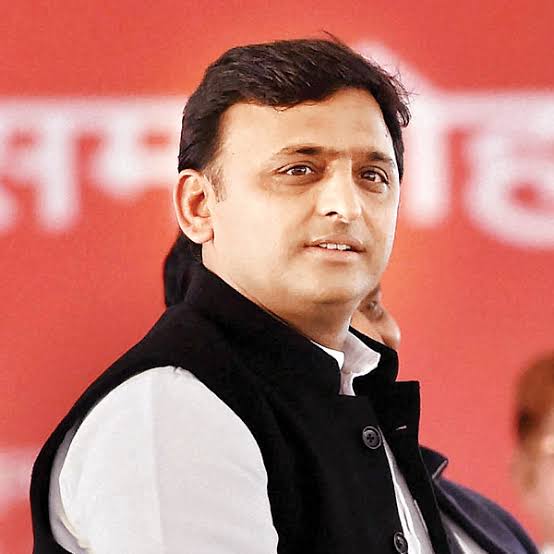 उत्तर प्रदेश के भावी मुख्यमंत्री (2027) <a href="/yadavakhilesh/">Akhilesh Yadav</a>  को जन्मदिन की बहुत बहुत शुभकामनाएँ। आपके स्वस्थ जीवन की कामना करती हूँ। 

आप जल्दी से मुख्यमंत्री पद की शपथ लेके आयें और हम युवाओं को रोजगार दें।