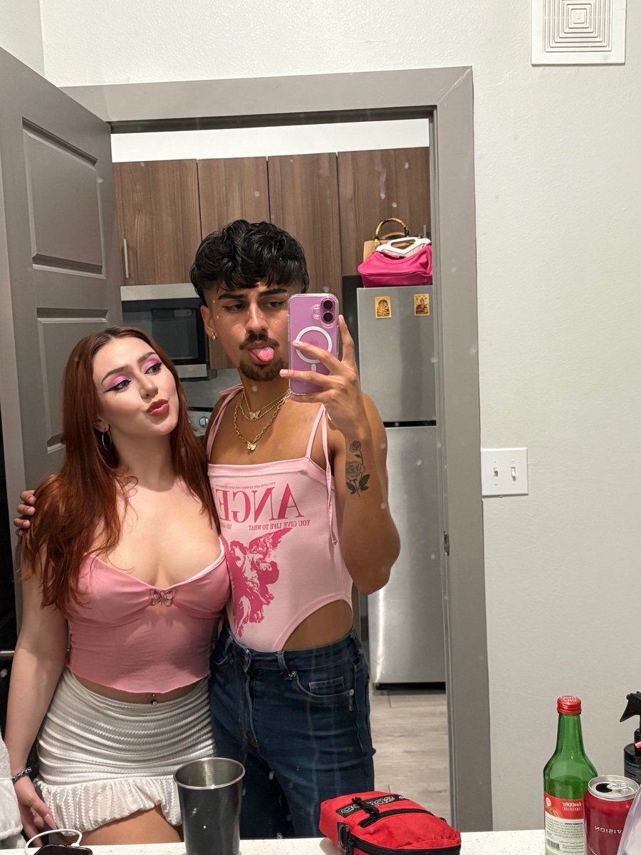 jachavez_'s tweet photo. Pretty in pink https://t.co/D5yqsq62jC