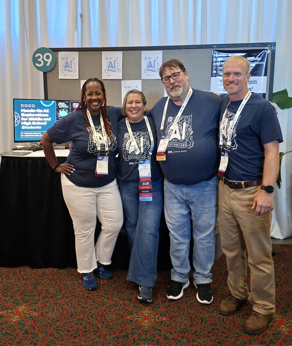 betzydbo's tweet photo. Qué emoción presentar en #ISTELive25, compartiendo cómo mis estudiantes crean con #IA en el aula, gracias a ISTE AI Explorations y General Motors. ¡Inspirada por Mark Gerl, Brandie Wright con el apoyo de Nancye Blair Black! #SanAntonio #gemini #PEASframework #AIagent https://t.co/ff0dsOhZUe