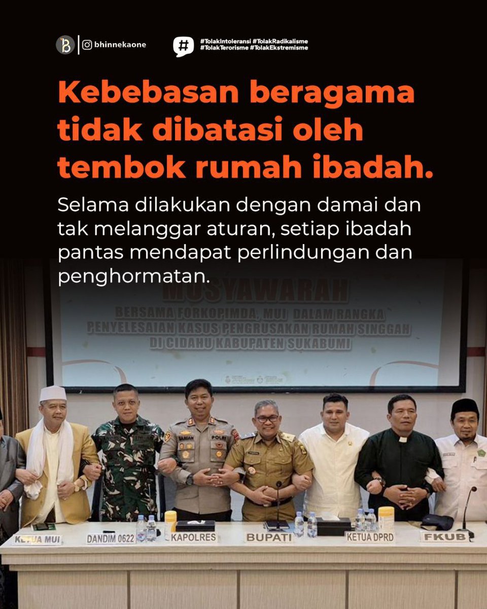 FuifuiMahya's tweet photo. @wdtu Sangat memalukan, msh ada aja pembubaran ibadah jaman skrg. Ini bkn cuma soal gereja atau ibadah tp soal hak konstitusional warga negara https://t.co/jnxw8FpNBo