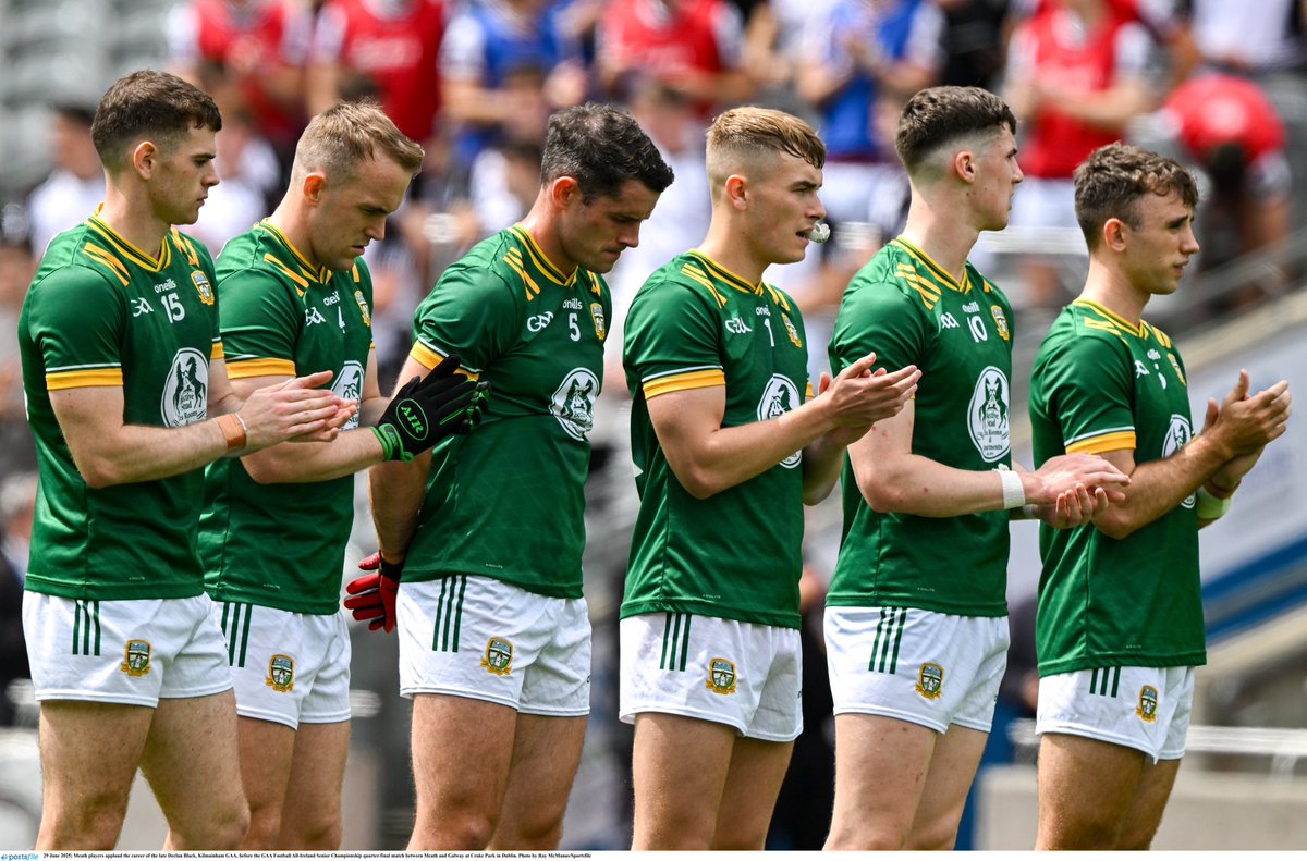 A poignant moment before Sunday’s game as the Meath team stand in memory of a man who would have greeted them on so many occasions as they entered Páirc Tailteann.

Declan Black would so often have been one of the first faces they encountered as they arrived for a club or county
