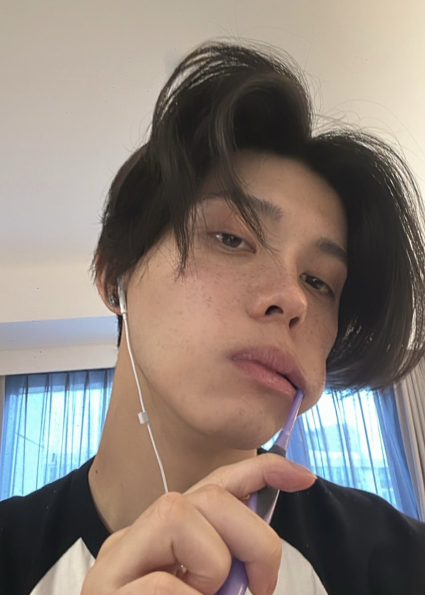 きょん🎵𝐁𝐞𝐚𝐮𝐭𝐲 𝐢𝐧 𝐂𝐡𝐚𝐨𝐬🎸🔥 (@8eUSKhsMSuEtkgm) / X