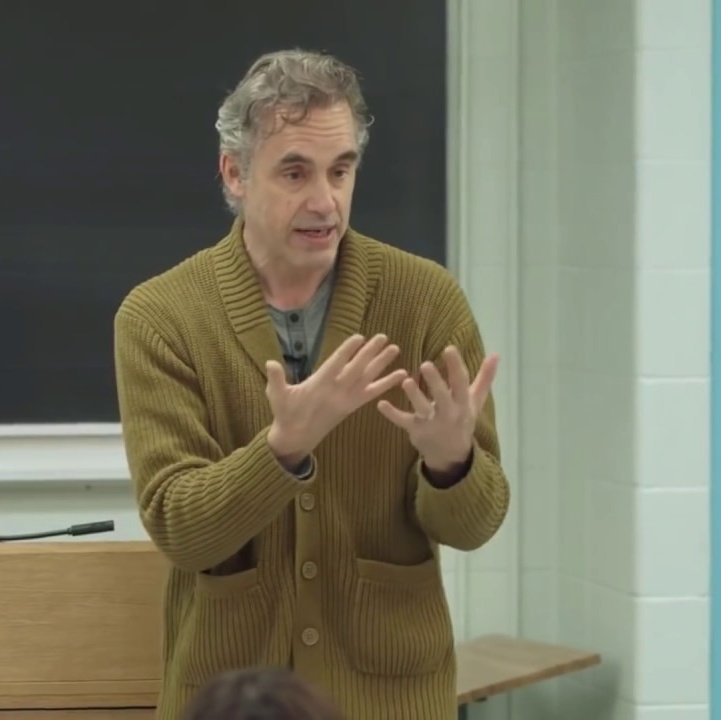 This was peak Jordan Peterson: before the fame, the crazy suits, Mikhaela's takeover, the podcasts, the tours...

Just a teacher sharing his lessons on Dostoevsky and Jung.

Trying to bring some order to the forgotten youth.