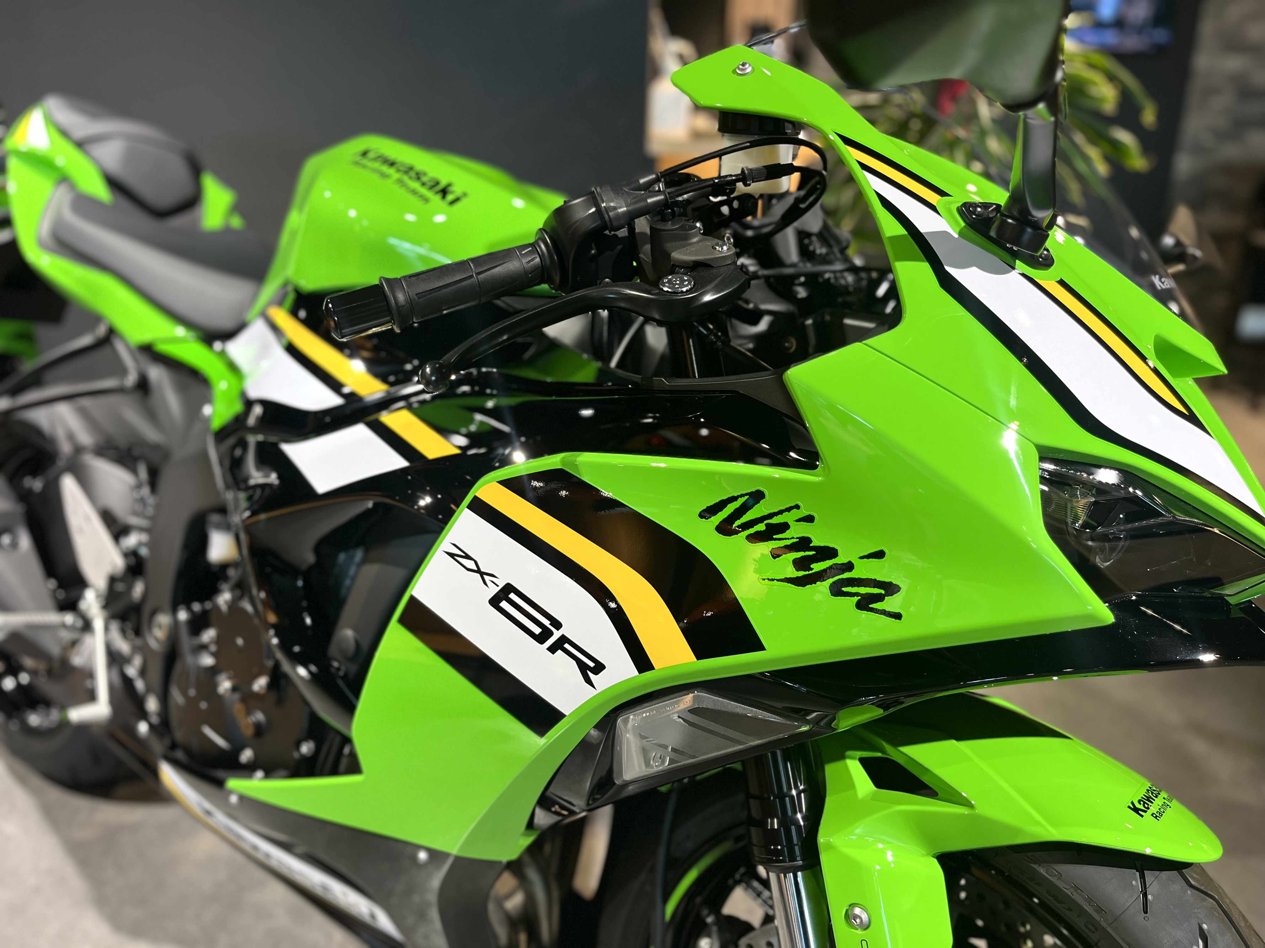 Ninja ZX-6R ABS KRT Edition・Ninja ZX-6R ABS | 株式会社ブライト