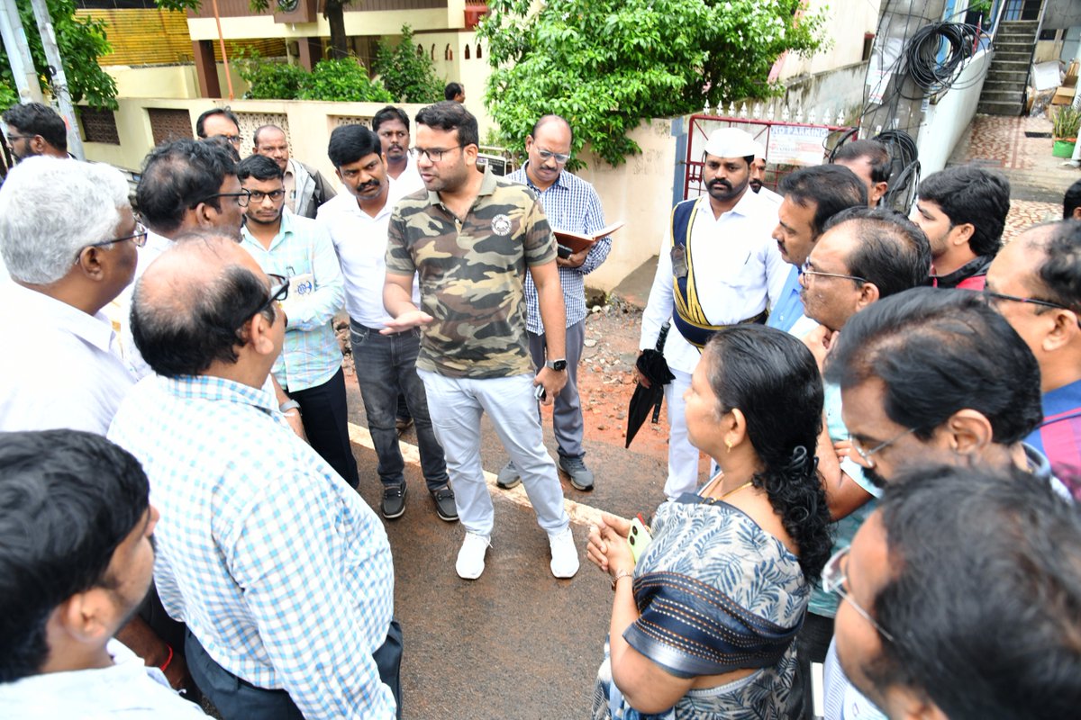 GVMC_VISAKHA's tweet photo. 🔍 GVMC Commissioner Reviews Giripradakshina Route Preparations 🔍

GVMC Commissioner Sri Ketan Garg, IAS led an extensive field inspection of the Giripradakshina route, accompanied by officials from GVMC and the Simhachalam Devasthanam.

This proactive review focused on ensuring comprehensive arrangements for the upcoming Giripradakshina on 9th July 2025—including sanitation, lighting, water supply, road maintenance, and crowd management.

🙏 Let’s uphold the sanctity of the occasion by keeping our surroundings clean.

#Giripradakshina #KetanGarg #GVMC #Visakhapatnam #Giripradakshina2025 #Simhachalam #SmartGovernance #EcoVizag #CleanVizag #SayNoToPlastic #SwachhBharat 

@AndhraPradeshCM 
@Ketangargmickey 
@SwachhBharatGov 
@SwachhaAndhra 
@SwachSurvekshan 
@swachhbharat 
@MoHUA_India  
@AmritMahotsav 
@CDMA_Municipal 
@pibvijayawada