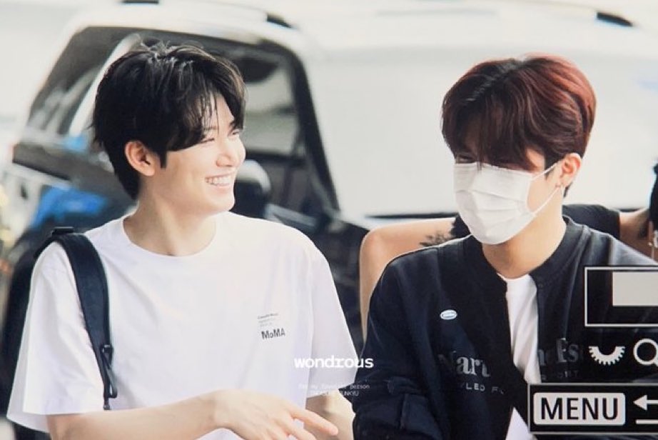 yeonfeeling's tweet photo. 🐨 : 정우는 내꺼야 https://t.co/pYydVLQMWb