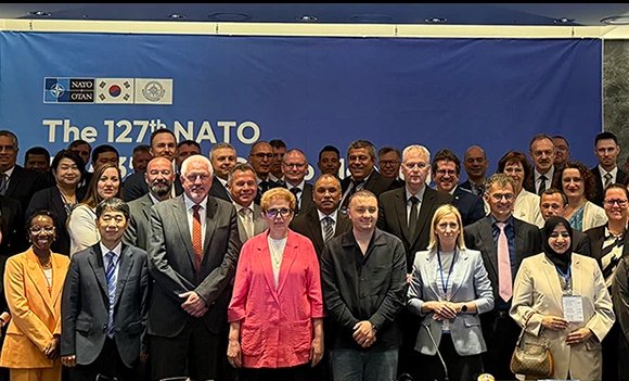 VALIC_LV's tweet image. Valsts aizsardzības loģistikas un iepirkumu centra Datu pārvaldības departaments, pārstāvot Latvijas intereses NATO kodifikācijas jautājumos, šī gada jūnijā piedalījās ikgadējā NATO Nacionālo kodifikācijas biroju direktoru sanāksmē - “AC/135 Main Group”. valic.gov.lv/lv/zinas/valic…