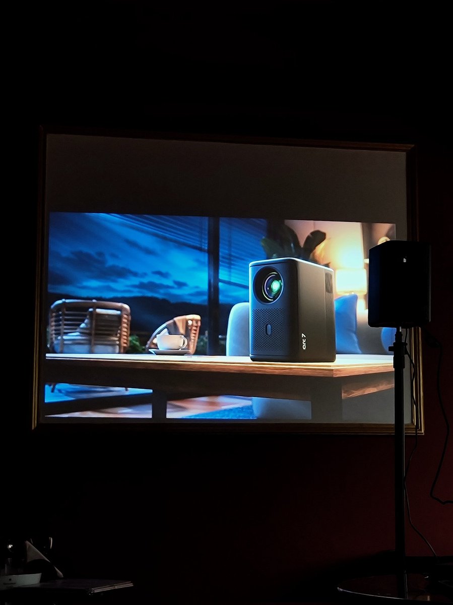 Sumeetshelte's tweet photo. Experience the magic of big screen with Lumio Arc 7's 100 inch projector ✨

#lumio #arc7 #feelslikemagic https://t.co/SgWF4uZ6Hi