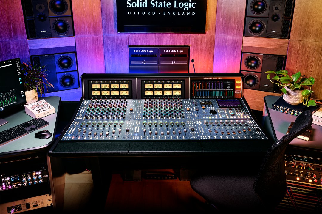 🎚️ Solid State Logic Oracle redefine la mezcla analógica: sonido SSL puro, control digital total y compatibilidad con DAW.
Distribuye: <a href="/zentralmedia/">Zentralmedia</a>
🔗 acortar.link/kRvz4V
 #AudioProfesional #EstudiosDeGrabación #ConsolasAnalógicas
Publicado por redacción #instaliaEU