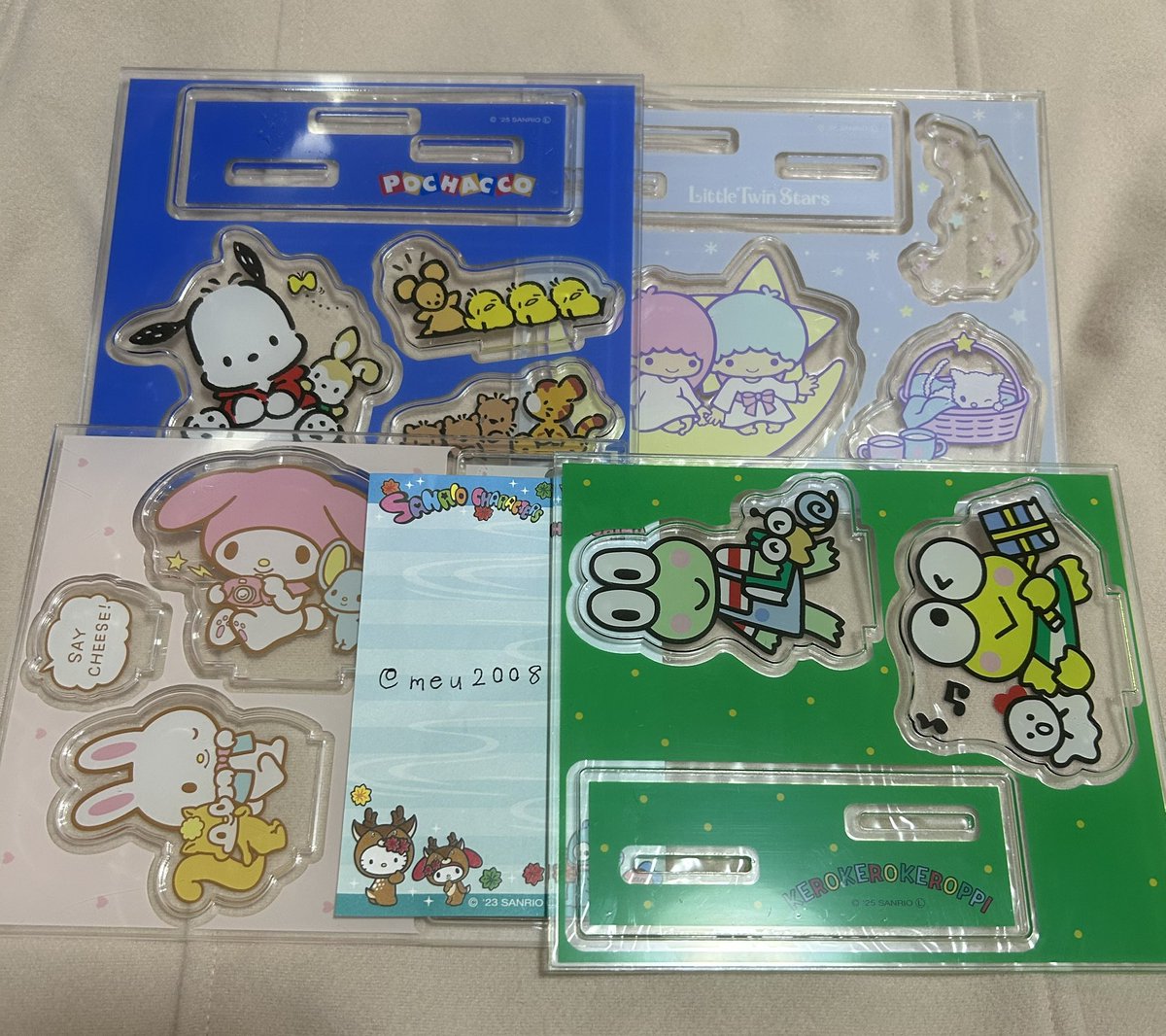meu2008's tweet photo. 【交換】ダイソー DAISO サンリオ ビッグアクリルスタンド ビックアクリルスタンド

譲  ポチャッコ キキララ マイメロ けろけろけろっぴ

求  ハンギョドン

︎︎︎︎︎︎☑︎郵送交換
検索よりお気軽にお声がけ下さい。 https://t.co/1JInliKmTP