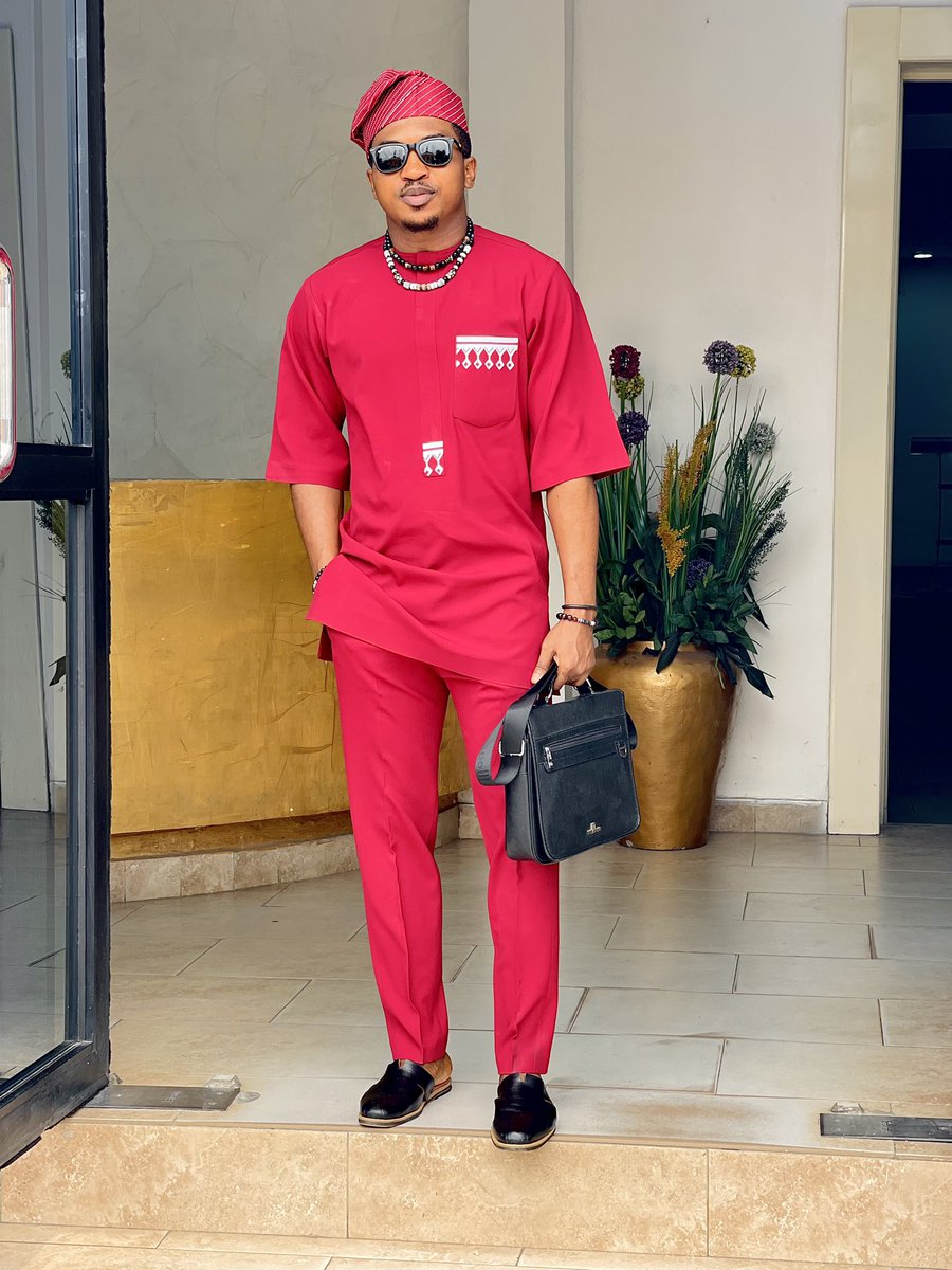 It’s my birthday 🎉 
I’m nothing but thankful to the source of life. 
Cheers 🥂 to more years and to being young &amp; rich forever