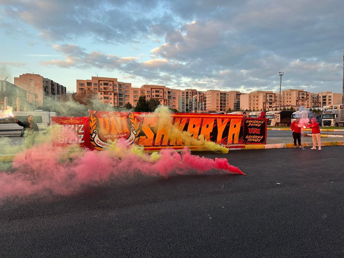 Günaydın #Galatasaray Ailesi!

#ultrAslanUNI