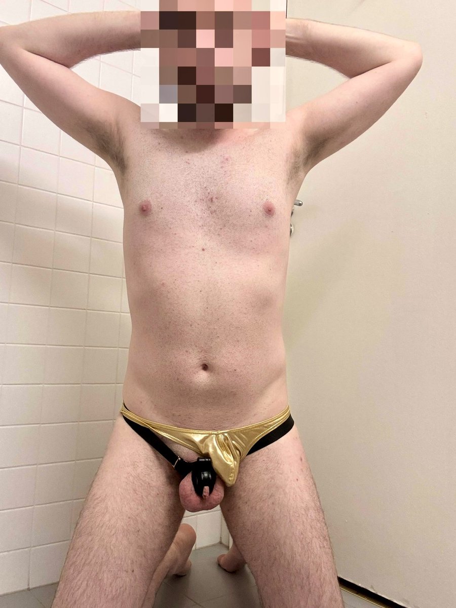 SubBoyWest's tweet photo. Chastity check for a good boy celebrating Thong Tuesday and also 6 months locked in my baby @KINK3Ddesigns by sleeping plugged and thonged thanks to @ToppedToys and my gapekeeper 65. #TeamLocked #GayChastity @GayChastityRTs https://t.co/FZZnPlJcfq