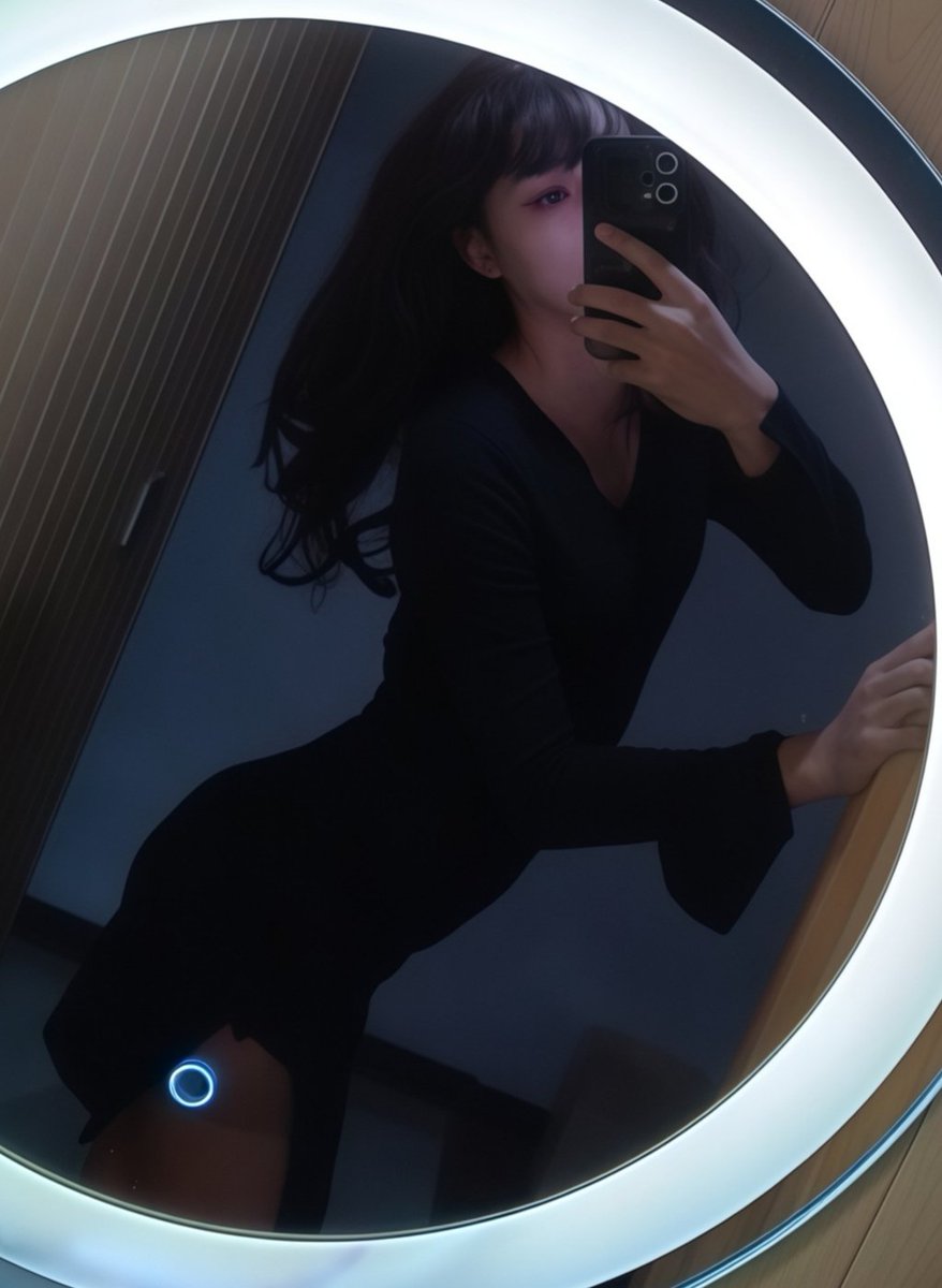 形体满意🤧
#男娘 #sissy 
#南宁伪娘