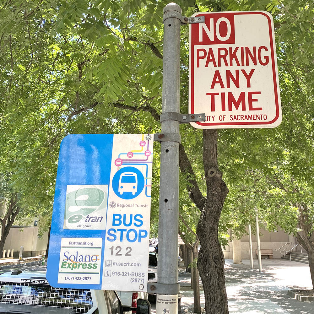TransportSac's tweet image. Never park at a bus stop, not even for 2 minutes. SacRT's Bus Stop Enforcement Program uses cameras on 100 @RideSacRT buses to detect & photograph vehicles illegally parked in bus stops. The system issues citations for those violations. Clear stops enhance safety for bus riders.