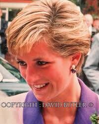 MayraWillemse's tweet photo. Today #LadyDiana would have turned 64.
Grief fades, loss remains.
May her memory be a blessing to those who miss her ♥️
#DianaPrincessOfWales #Diana
Pictured September 11, 1990 by #DavidButler 👇🏼 https://t.co/HZBeDvwgq2