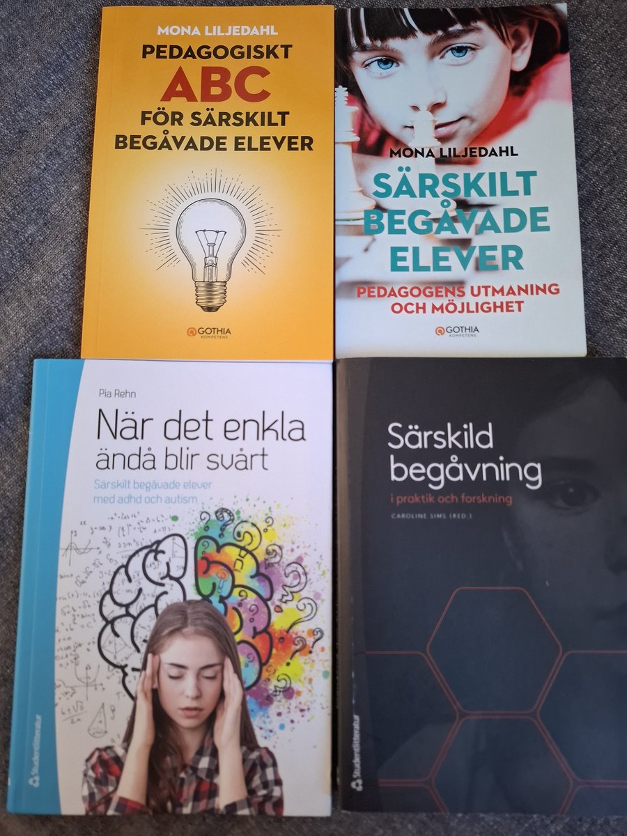 MarieVeberod's tweet photo. Jag går en sommarkurs på 7,5 hp om elever med särskild begåvning. Det är många nya insikter. Det borde informeras om dessa elever under lärarutbildningen och på möten av lärare ute på skolorna i landet. Låt det bli en lika naturlig del som att diskutera elever som inte når målen. https://t.co/FdB3Frk8yB