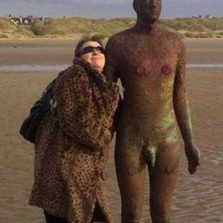 Happy 20th birthday <a href="/IronMenCrosby/">IronMenCrosby 🌤</a> 🥰🥰🥰🥰
