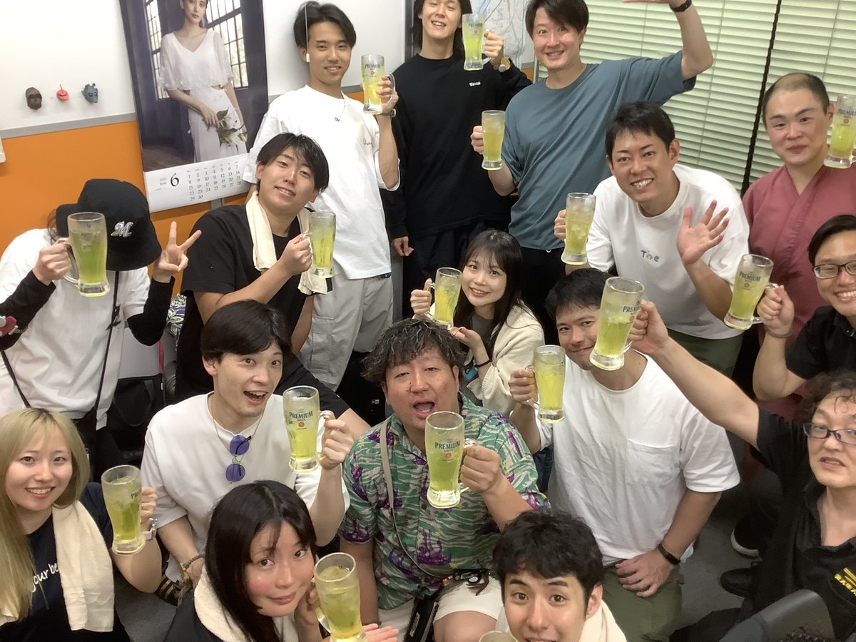 ごっつぁんです💪ハーブ🌿＆イベント🔥🌀のお声がけを先日🎪ご一緒した皆様よりいただいております🤗「西にいきましても東にいきましてもとかく土地土地のおあにいさん、おあねぇさんにご厄介かけがちなる若造です👨」一生懸命頑張ります💪🙌🌿ゆえ何卒よろしくお願い申し上げます🙇 #瘋癲　#人生　#男
