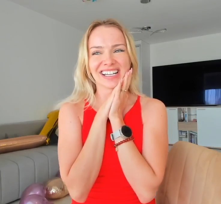 Congratulations to Angie on winning Miss MyFreeCams for June 2025!💚