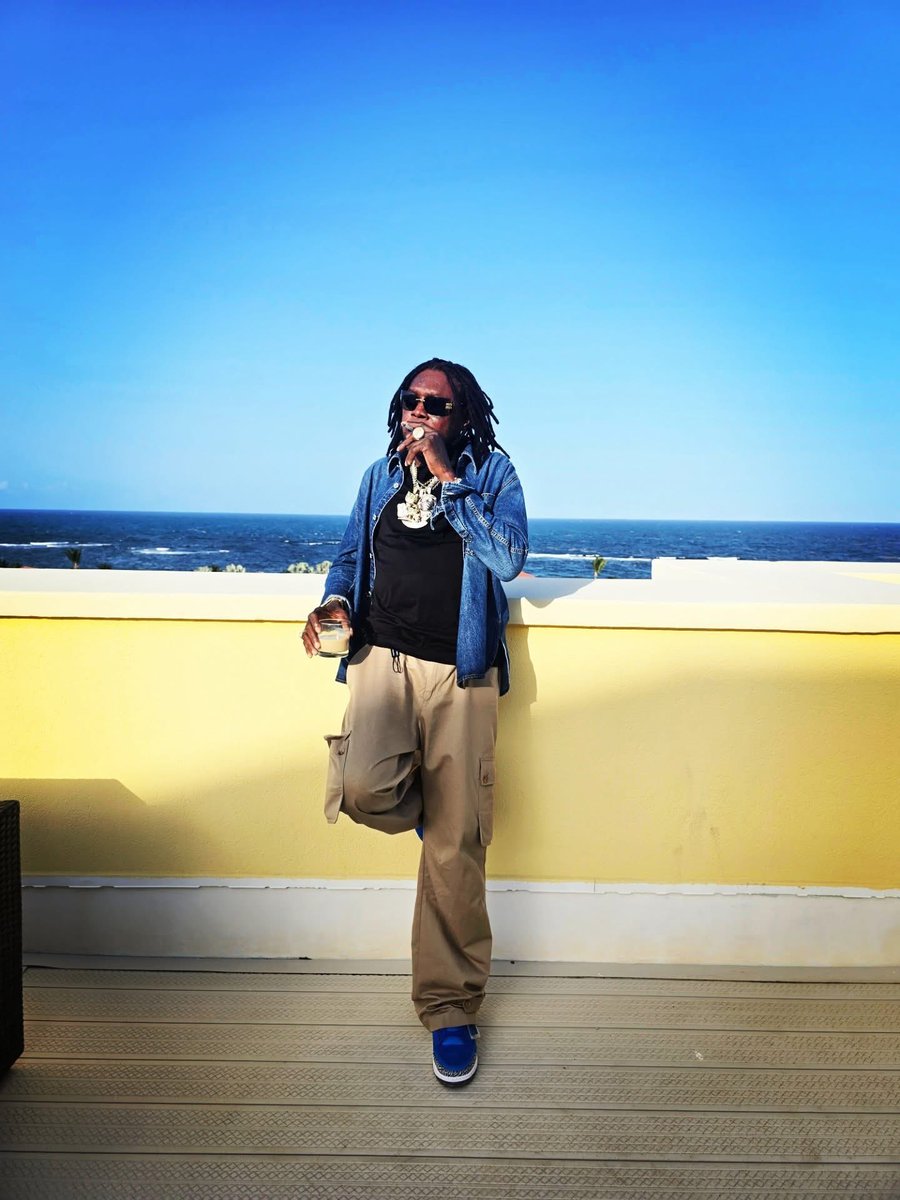 "I can do all this through him who gives me strength." <a href="/Vybz_Official/">Vybz Kartel</a> ✨👑✨🫶🏻