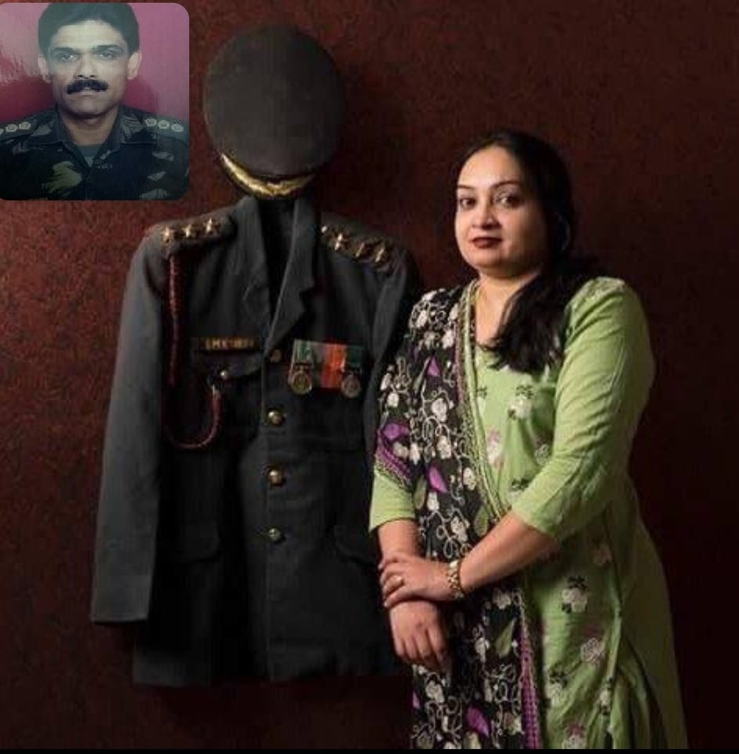 Today, Ms. Salma Shafeeq completed 24 years of her life, sans her husband

MAJOR SHAFEEQ MOHMOOD KHAN GHORI
172 FIELD - 30 RR  #IndianArmy

who was immortalized fighting terrorists in #Kashmir in 2001.
#FreedomisnotFree a few pay #CostofWar.
Photo credit: <a href="/thebeingyou/">Being You</a>