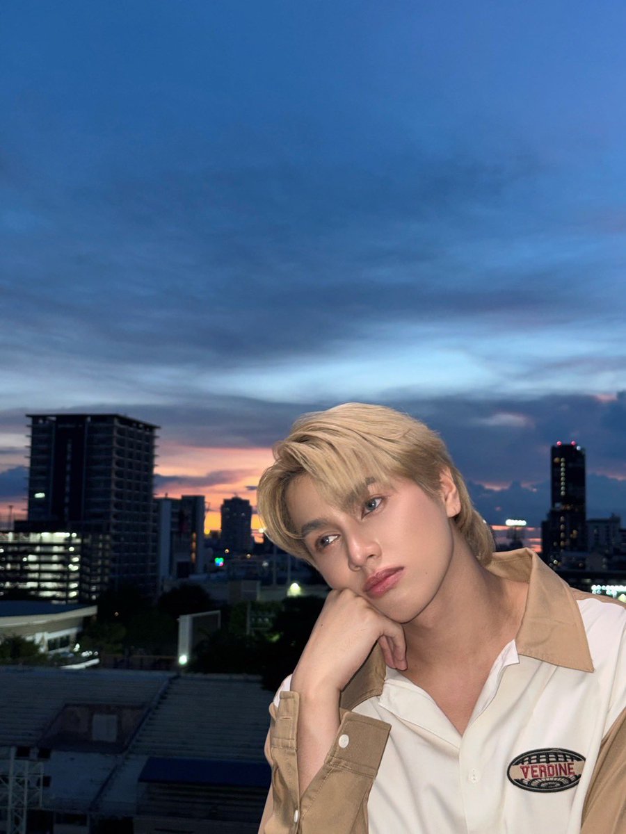 smart_csnp's tweet image. 🤙🏻✨

#smartchisanupong 
#csnp_21 #wearesyra 
#auralis