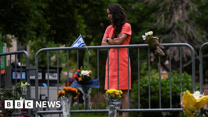 YvesDON's tweet image. #palestinisme-#activistes-#islamistes🇵🇸avec "du sang sur leurs mains"🤮💀#KarenDiamond a été grièvement blessée après que le suspect👿#MohamedSabrySoliman🙃🚑a lancé des #cocktailsMolotov🔥sur le groupe dans ce que les responsables fédéraux ont qualifié⚡️d'"attaque #terroriste"🌪️