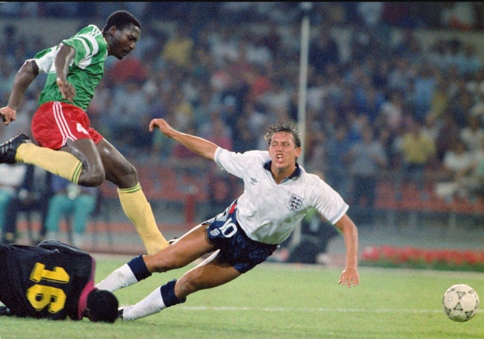 #Italia90
hoje é dia de quartos de final
🇩🇪🇨🇿
🇨🇲🏴󠁧󠁢󠁥󠁮󠁧󠁿

segredo: não se apita um penálti a favor da Inglaterra desde Fevereiro de 1986, há qualquer coisa como 53 jogos