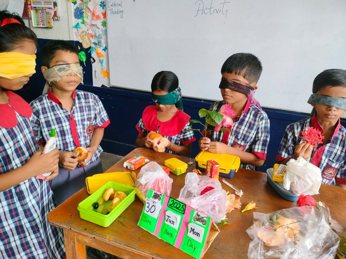 KV_Nagaon's tweet photo. @EduMinOfIndia @GuwahatiKvs @KVS_HQ
#LearningByDoing #NEP2020 #Class-2 #IntegratedLearning #ExperientialLearning #English #SensoryActivity #PMSHRIKVNagaon
🌟 Class 2 students at PM SHRI KV Nagaon enjoyed a Sensory Activity under Integrated & Experiential Learning. https://t.co/dEVAqi8Yyd