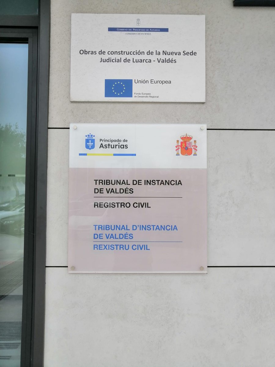 La Justicia asturiana amanece con sus primeros Tribunales de Instancia. Serán 13 los juzgados que se unifican en otros tantos partidos judiciales a cuenta de la entrada en vigor de la primera fase de la ley de medidas en materia de eficiencia del Servicio Público de Justicia.