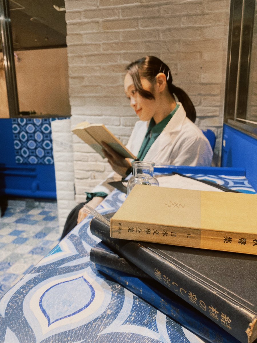 erina_m310's tweet image. みんなの見て思い出したくなった📸📚
あれからもう1年かあ、、

元気かなあ💭🧪🥼

#Lostinthepages 
#イマーシブシアター