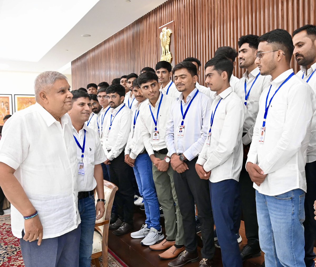 Hon'ble Vice-President, Shri Jagdeep Dhankhar interacted with a delegation of students, alumni and mentors of 'Fifty Villagers Seva Sansthan' at Vice-President's Enclave today.