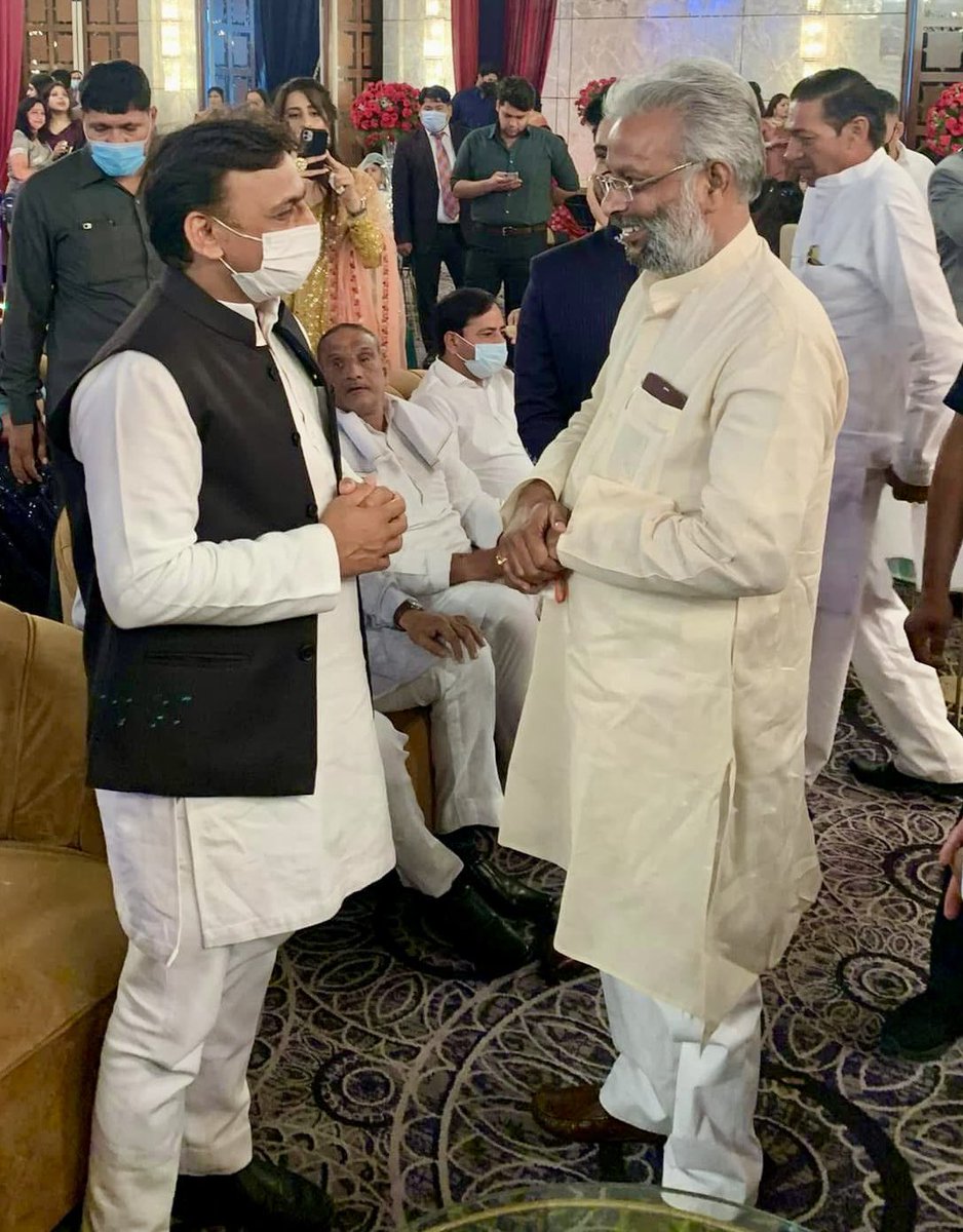 Surendr0032083's tweet image. जन-जन चहेते, उप्र के पूर्व मुख्यमंत्री, समाजवादी पार्टी के राष्ट्रीय अध्यक्ष एवं इंडिया गठबंधन के सबसे मज़बूत स्तंभ, PDA के महानायक मा. #अखिलेशयादव जी को जन्मदिवस की अनंत शुभकामनाएँ।

भगवान से आपके उत्तम स्वास्थ्य एवं दीर्घायु की कामना करता हूँ। #HBDजननायक_अखिलेश…