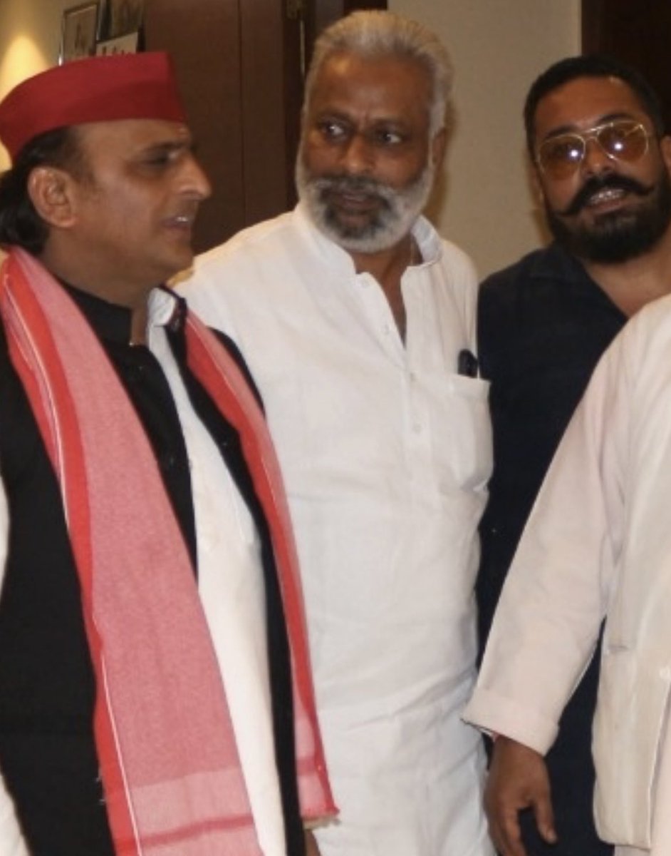 Surendra Yadav (@surendr0032083) on Twitter photo рдЬрди-рдЬрди рдЪрд╣реЗрддреЗ, рдЙрдкреНрд░ рдХреЗ рдкреВрд░реНрд╡ рдореБрдЦреНрдпрдордВрддреНрд░реА, рд╕рдорд╛рдЬрд╡рд╛рджреА рдкрд╛рд░реНрдЯреА рдХреЗ рд░рд╛рд╖реНрдЯреНрд░реАрдп рдЕрдзреНрдпрдХреНрд╖ рдПрд╡рдВ рдЗрдВрдбрд┐рдпрд╛ рдЧрдардмрдВрдзрди рдХреЗ рд╕рдмрд╕реЗ рдордЬрд╝рдмреВрдд рд╕реНрддрдВрдн, PDA рдХреЗ рдорд╣рд╛рдирд╛рдпрдХ рдорд╛. #рдЕрдЦрд┐рд▓реЗрд╢рдпрд╛рджрд╡ рдЬреА рдХреЛ рдЬрдиреНрдорджрд┐рд╡рд╕ рдХреА рдЕрдирдВрдд рд╢реБрднрдХрд╛рдордирд╛рдПрдБред
рднрдЧрд╡рд╛рди рд╕реЗ рдЖрдкрдХреЗ рдЙрддреНрддрдо рд╕реНрд╡рд╛рд╕реНрдереНрдп рдПрд╡рдВ рджреАрд░реНрдШрд╛рдпреБ рдХреА рдХрд╛рдордирд╛ рдХрд░рддрд╛ рд╣реВрдБред #HBDрдЬрдирдирд╛рдпрдХ_рдЕрдЦрд┐рд▓реЗрд╢ рдЬрди-рдЬрди рдЪрд╣реЗрддреЗ, рдЙрдкреНрд░ рдХреЗ рдкреВрд░реНрд╡ рдореБрдЦреНрдпрдордВрддреНрд░реА, рд╕рдорд╛рдЬрд╡рд╛рджреА рдкрд╛рд░реНрдЯреА рдХреЗ рд░рд╛рд╖реНрдЯреНрд░реАрдп рдЕрдзреНрдпрдХреНрд╖ рдПрд╡рдВ рдЗрдВрдбрд┐рдпрд╛ рдЧрдардмрдВрдзрди рдХреЗ рд╕рдмрд╕реЗ рдордЬрд╝рдмреВрдд рд╕реНрддрдВрдн, PDA рдХреЗ рдорд╣рд╛рдирд╛рдпрдХ рдорд╛. #рдЕрдЦрд┐рд▓реЗрд╢рдпрд╛рджрд╡ рдЬреА рдХреЛ рдЬрдиреНрдорджрд┐рд╡рд╕ рдХреА рдЕрдирдВрдд рд╢реБрднрдХрд╛рдордирд╛рдПрдБред
рднрдЧрд╡рд╛рди рд╕реЗ рдЖрдкрдХреЗ рдЙрддреНрддрдо рд╕реНрд╡рд╛рд╕реНрдереНрдп рдПрд╡рдВ рджреАрд░реНрдШрд╛рдпреБ рдХреА рдХрд╛рдордирд╛ рдХрд░рддрд╛ рд╣реВрдБред #HBDрдЬрдирдирд╛рдпрдХ_рдЕрдЦрд┐рд▓реЗрд╢