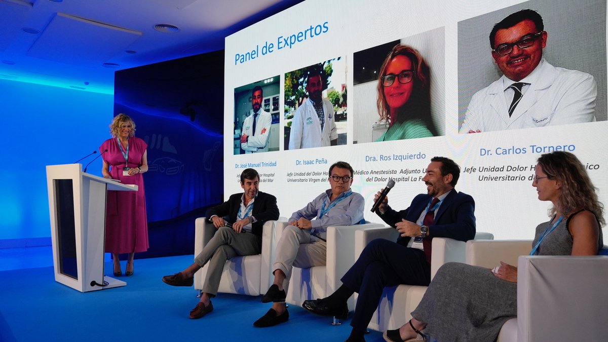 El Dr. J. M. Trinidad ha estado en el lanzamiento del neuroestimuladro HFX IQ. Ha sido uno de los primeros en implantar esta tecnología, que permite un control del dolor aún más preciso y personalizadoGracias a <a href="/Nevro/">chrissie &amp; billy</a> y <a href="/GrupoPrim/">PRIM</a>  por invitarnos a formar parte de este avance.