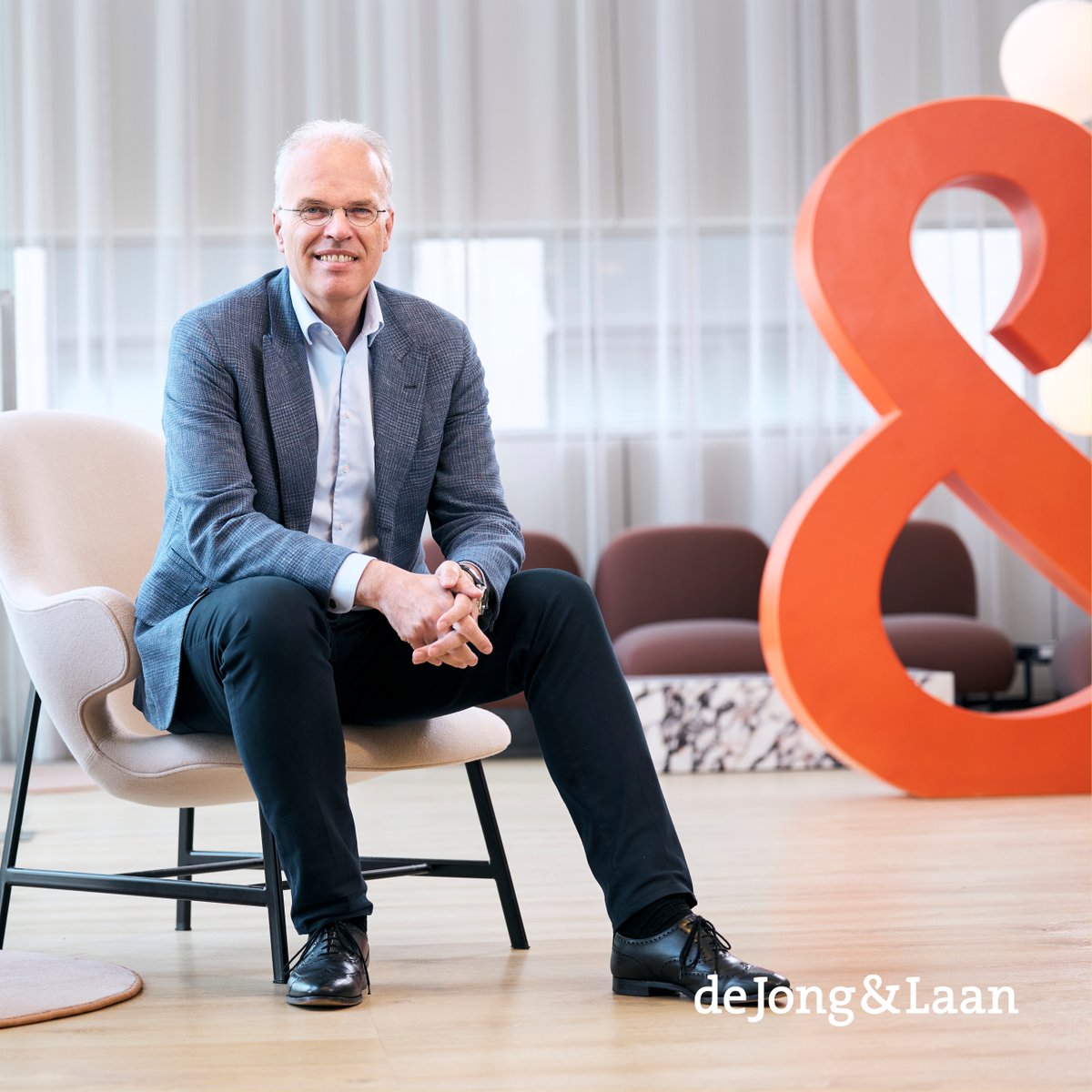 𝐎𝐧𝐬 𝐣𝐚𝐚𝐫 𝟐𝟎𝟐𝟒 – 𝐞𝐞𝐧 𝐣𝐚𝐚𝐫 𝐯𝐚𝐧 𝐟𝐮𝐧𝐝𝐚𝐦𝐞𝐧𝐭𝐞𝐥𝐞 𝐯𝐞𝐫𝐧𝐢𝐞𝐮𝐰𝐢𝐧𝐠 𝐛𝐢𝐣 𝐝𝐞 𝐉𝐨𝐧𝐠 &amp; 𝐋𝐚𝐚𝐧
Ons jaar 2024 – een verslag dat de transitie markeert die onze organisatie het afgelopen jaar heeft doorgemaakt. 
dejonglaan.maglr.nl/jaarverslag-20…