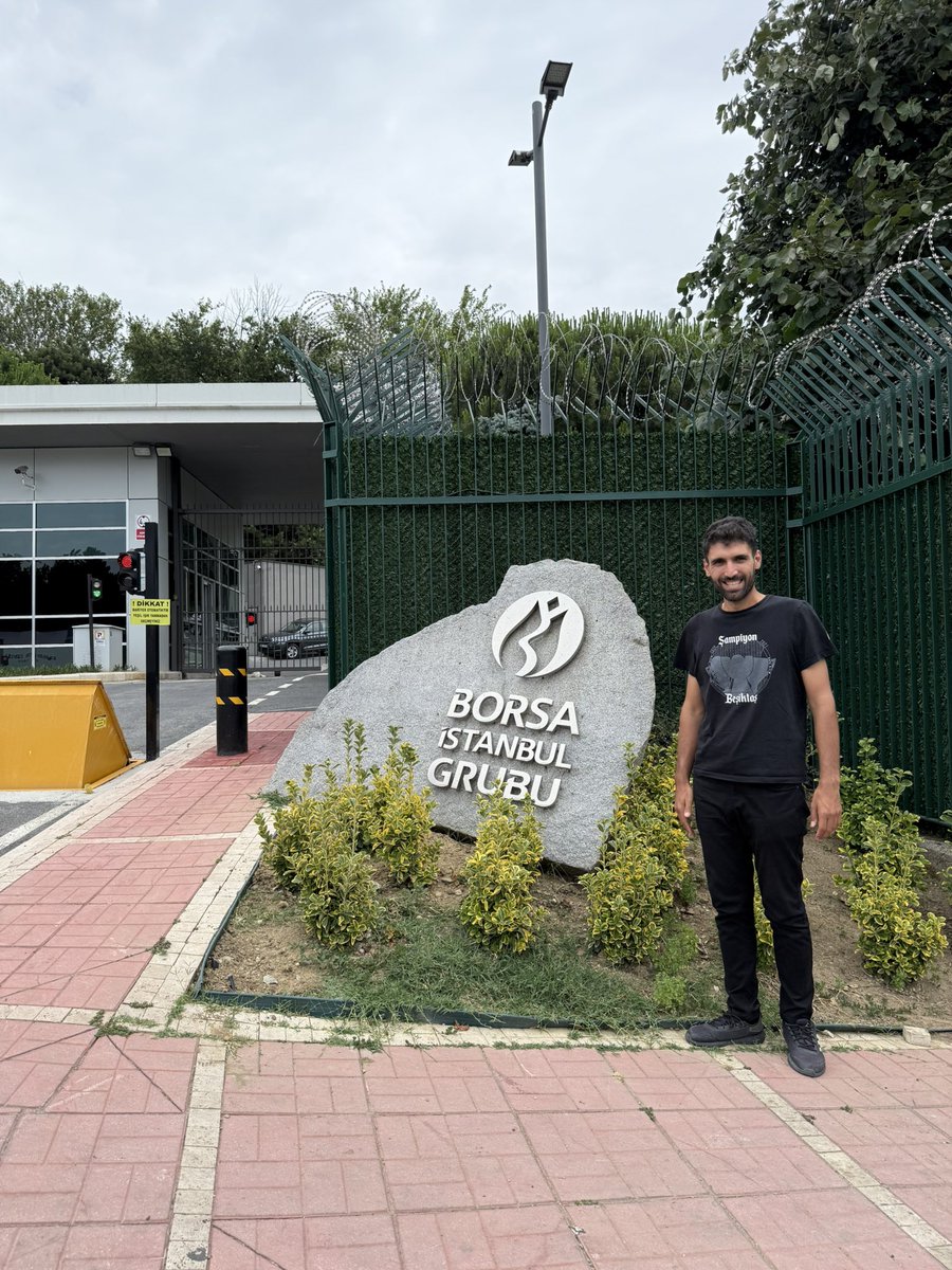 Ettirilen zararların ödemesini almaya geldim ama giriş yok dediler 😇😁 <a href="/borsaistanbul/">Borsa İstanbul</a>