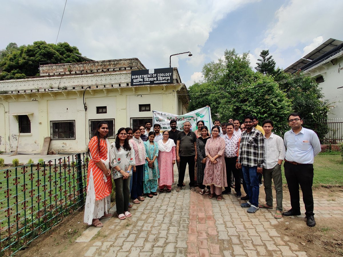 serajuddin_m's tweet photo. Celebration of Van Mahotsav 2025, at the Department of Zoology,UoL https://t.co/7nP3pRRR2z