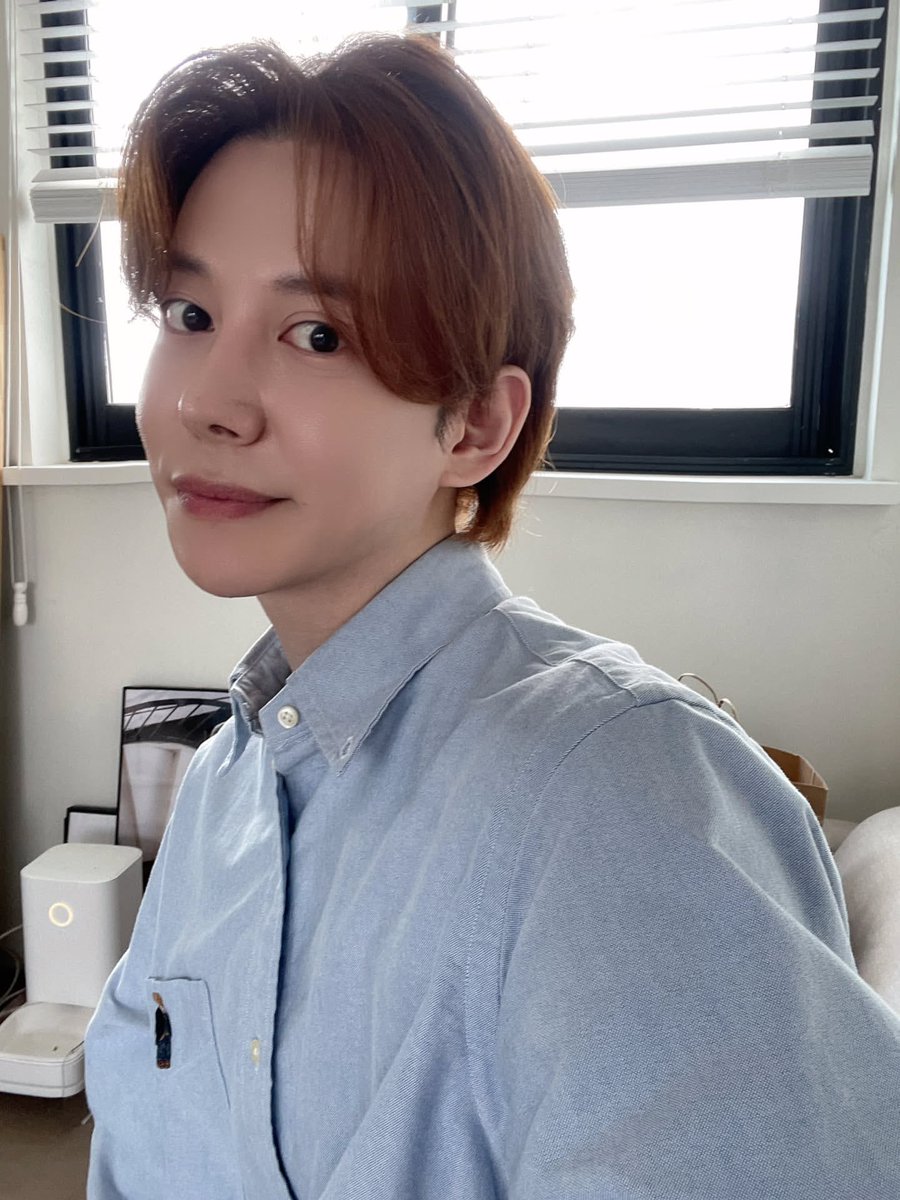 SmilingKyung78's tweet photo. 〈박경 Instagram〉

오랜만이에요😘

#BlockB #블락비 #박경 https://t.co/zDL8WBxL8h