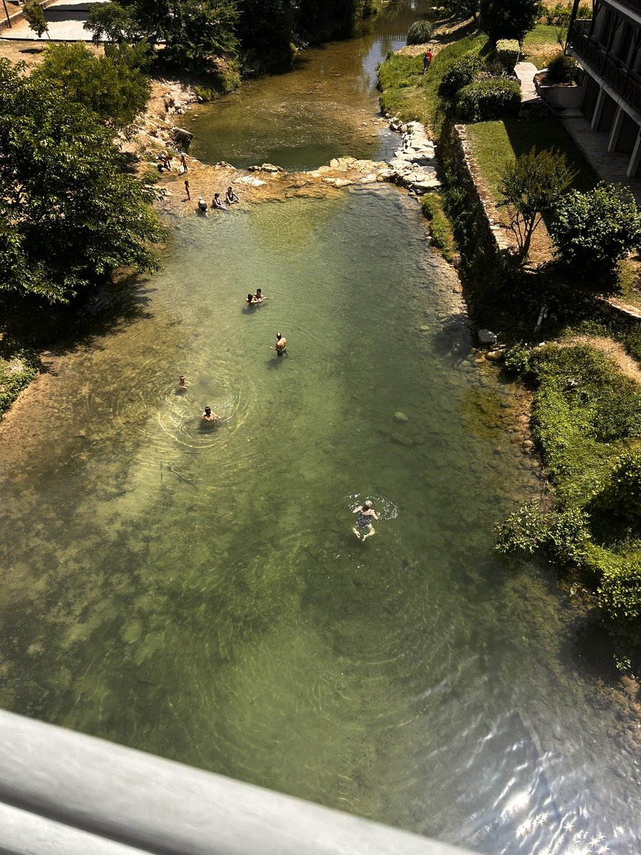 KCobrey's tweet photo. We found this lovely spot and a fabulous hotel for a meal. St Gery https://t.co/8gPZELD6Sc