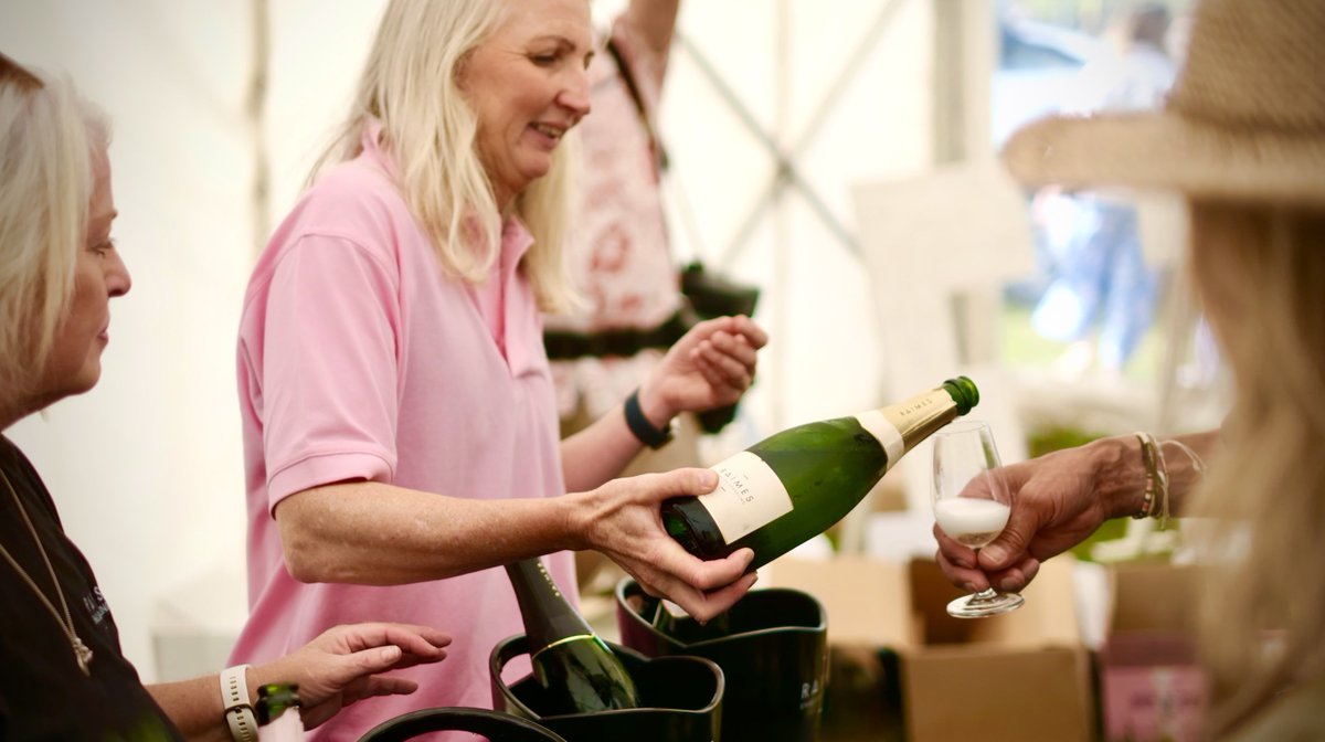 StormGlideUK (@stormglideuk) on Twitter photo We had such a great time filming on location at <a href="/HampshireVines/">VineyardsOfHampshire</a> Fizz Fest at <a href="/RaimesSparkling/">Raimes Sparkling</a> vineyard.
Capturing those moments of simple pleasure, fuelled by exceptional local Hampshire artisan producers like <a href="/yartycordials/">Yarty</a> and others - and of course, the Hampshire vineyards 🍾 We had such a great time filming on location at <a href="/HampshireVines/">VineyardsOfHampshire</a> Fizz Fest at <a href="/RaimesSparkling/">Raimes Sparkling</a> vineyard.
Capturing those moments of simple pleasure, fuelled by exceptional local Hampshire artisan producers like <a href="/yartycordials/">Yarty</a> and others - and of course, the Hampshire vineyards 🍾