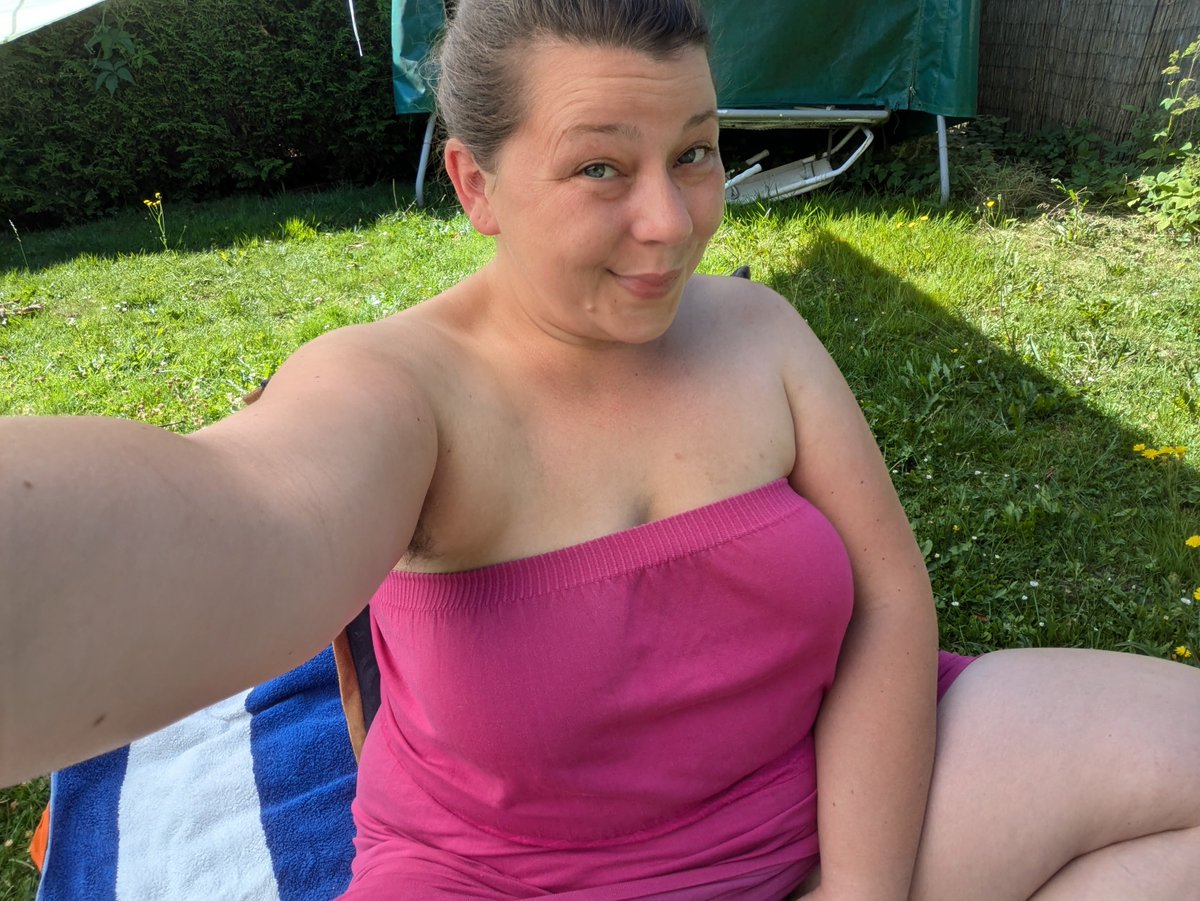 Heißer #Livestream ist jetzt an, mach mich feucht!

stripchat.com/KasiaPrivat/fo…

#dienstag #outdoor #draußen #nomakeup #livecam #naturalbeauty #berlin #naturpur #hairy #sensual #werbung #videos #playtime #spinthewheel #livetouch #spielzeug #sexysommer