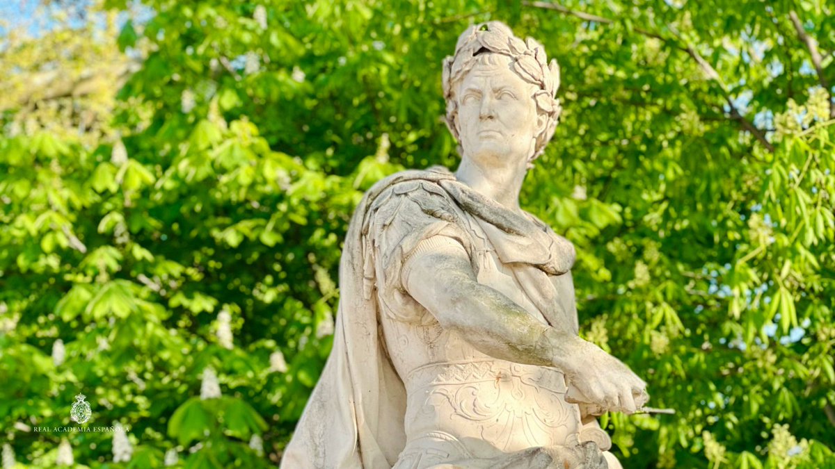 En el mes que empieza hoy recordamos que «julio» proviene del latín «Iulius», nombre puesto en honor de Julio César, igual que «agosto» procede de «Augustus», en honor del emperador Octavio Augusto. Además, tanto «julio» como «agosto» se escriben con minúscula inicial.