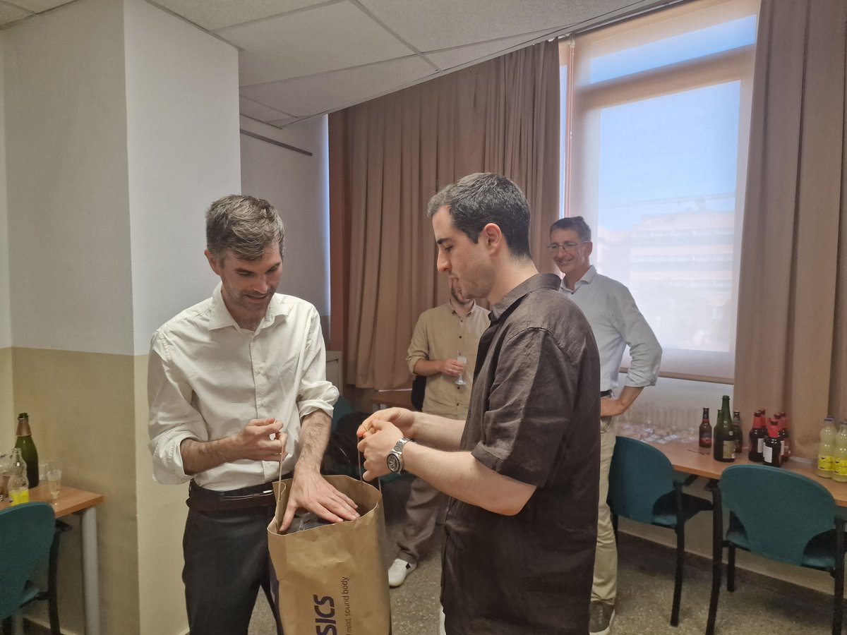 GenomeDataLab's tweet image. Congrats to our CRISPy fresh doctor 👏👏 Marcel McCullough for successfully defending his PhD thesis:
🧬✂️Combinatorial Gene Editing in Human Cells to Model Deficiencies of DNA Repair in Cancer
Thx to committee members @CeronLab @LValleResearch and @DSzuts for great discussion!