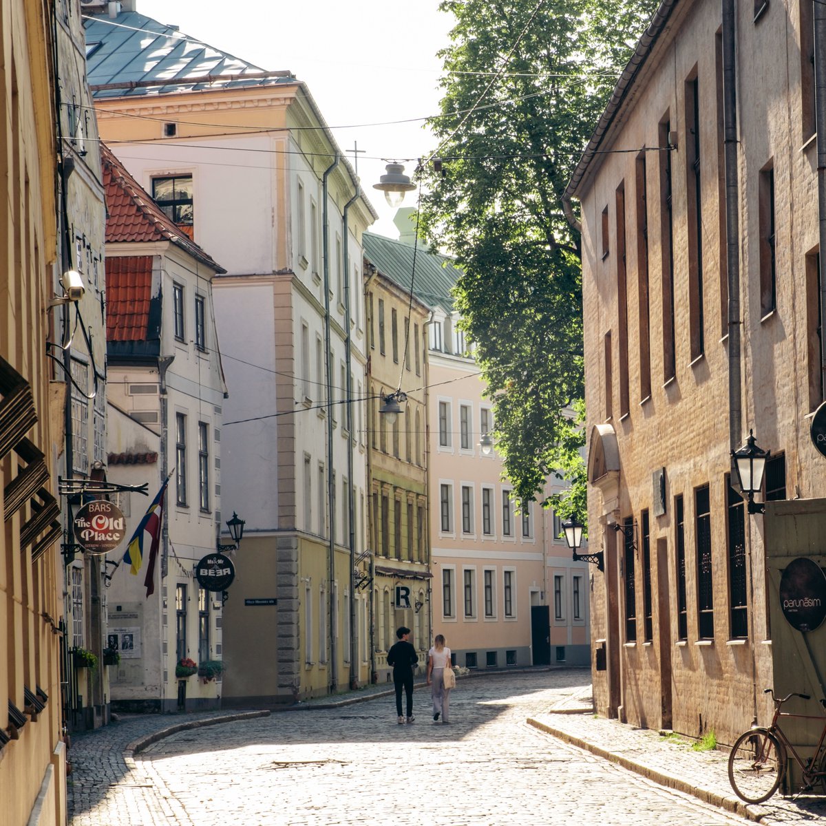 Discover the hidden gems of the Baltic States! 🌍

From historic architecture to serene nature, Latvia, Estonia, and Lithuania offer unspoiled beauty.

Ready for your next adventure?

Read more: s.radisson.com/6019ABWIF